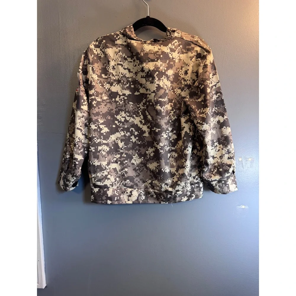 Kids US Army Digital Camo 2 Piece Uniform Set Jacket Pants Size Medium Costume